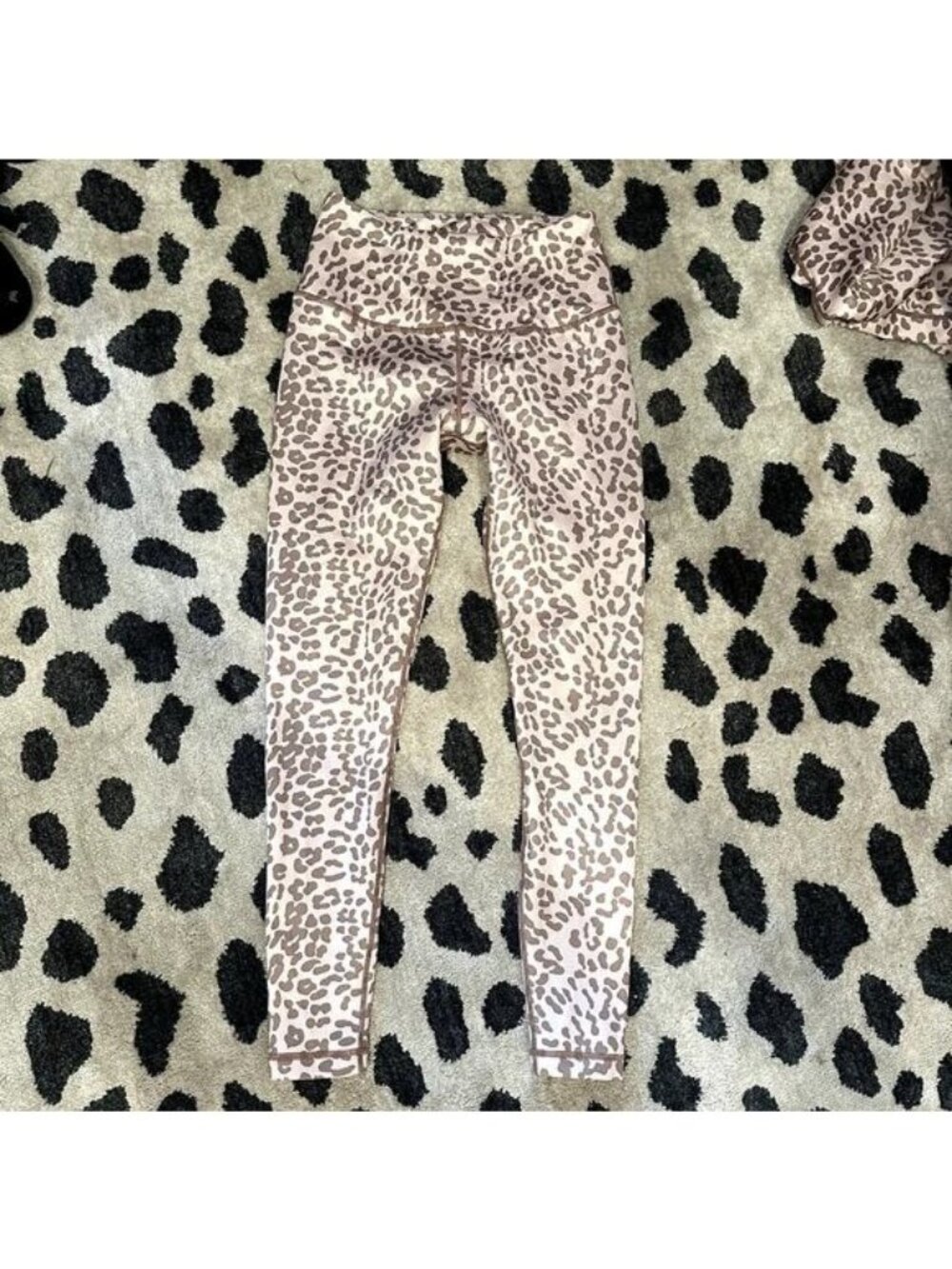 Tan‎ Lines Sport by Sivan Ayla Leopard Leggings